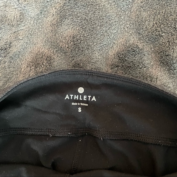 Athleta Capris - Picture 4 of 4